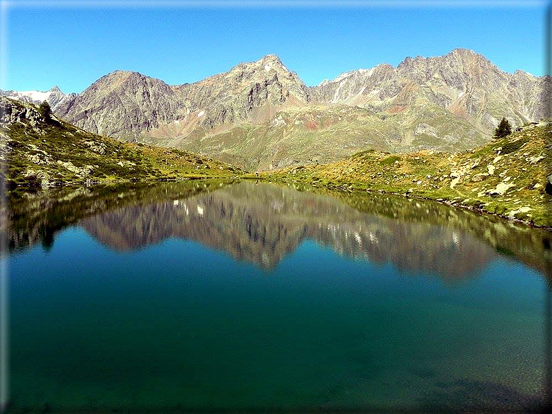 foto Laghi di Livournea e di Place Moulin